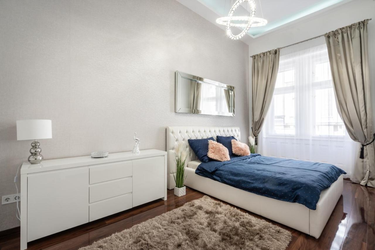 Apartament Opera Luxury With Free Parking Budapesta