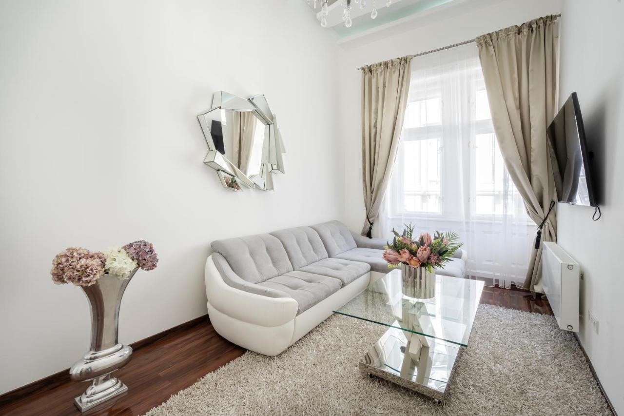 Opera Luxury With Free Parking Budapesta